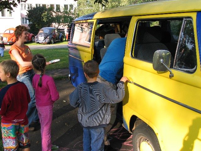Garbusy w warsztacie malarskim – zdjęcie 55