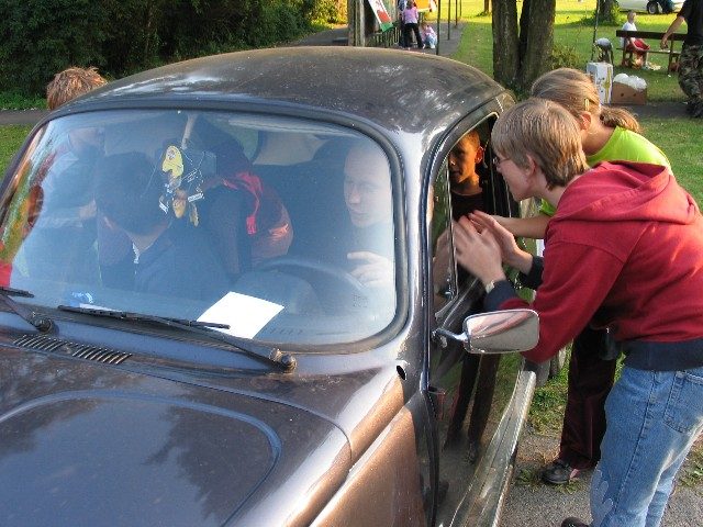 Garbusy w warsztacie malarskim – zdjęcie 85
